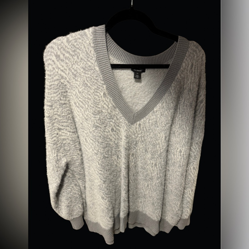 Halogen 3X Gray V-Neck Women's Sweater